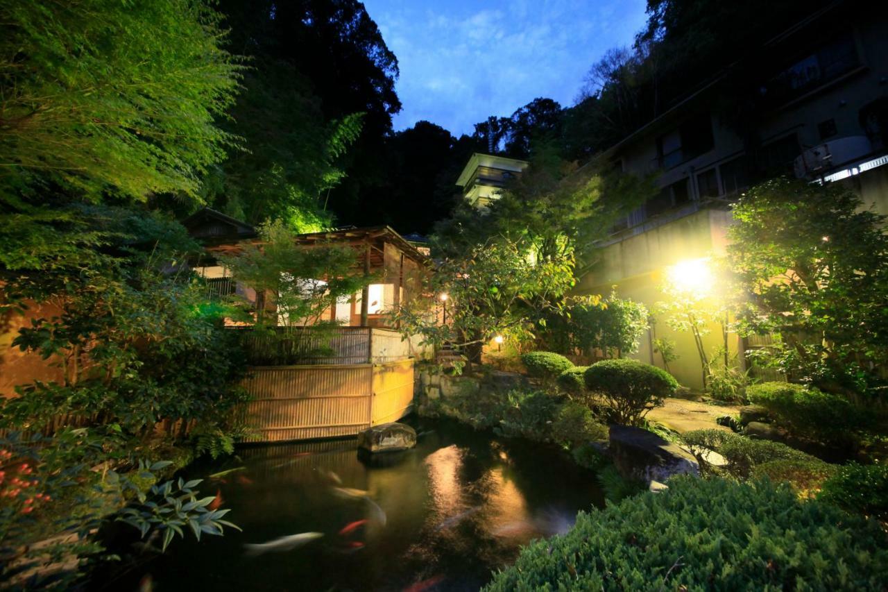 Kona Besso Hotel Izunokuni Buitenkant foto