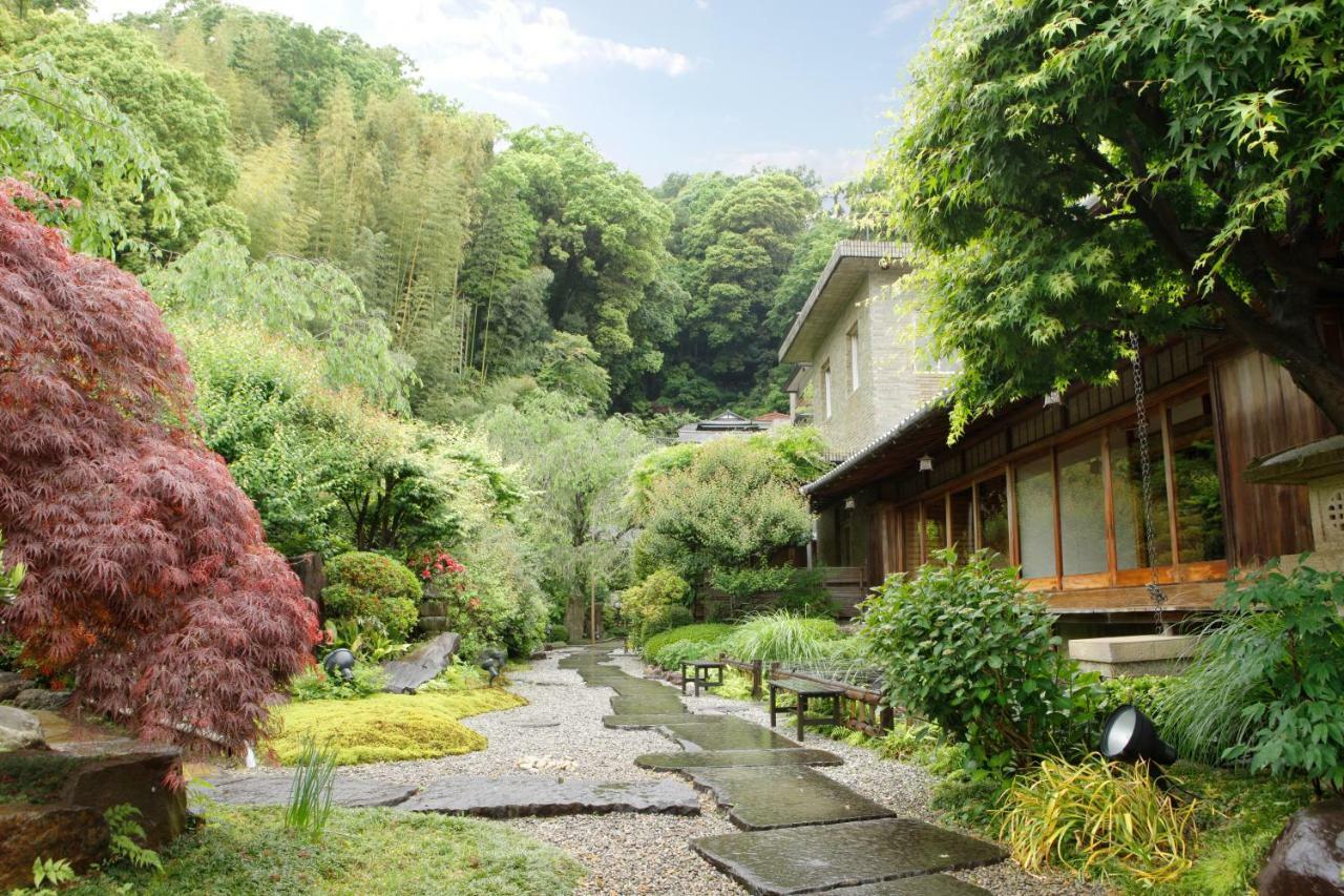 Kona Besso Hotel Izunokuni Buitenkant foto